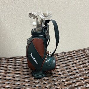 Brookstone Office Desk Brown and Black Golf Club Pen Set